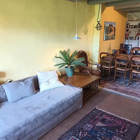 The Tavern Bed & Breakfast Castelnau-Pégayrols