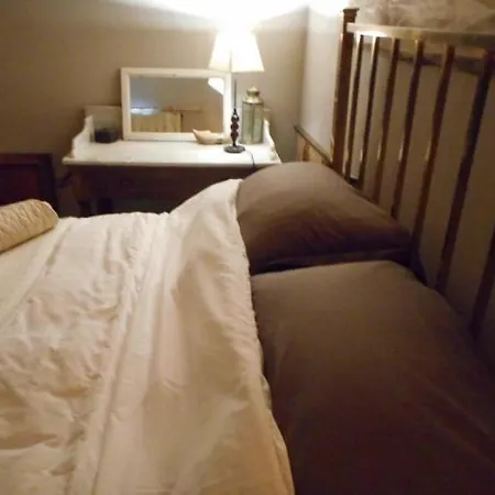 The Tavern Bed & Breakfast Castelnau-Pégayrols