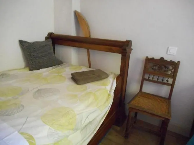 The Tavern Bed & Breakfast *