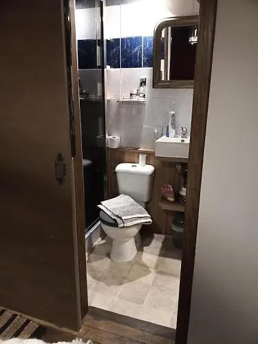 Bed & Breakfast The Tavern *