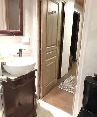 The Tavern Frühstückspension Castelnau-Pégayrols